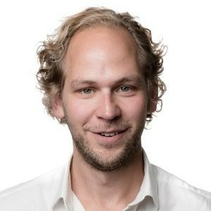 Webinar Speaker: Henrik Landin